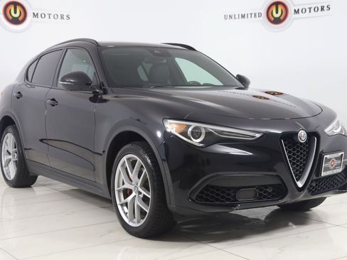 Used 2019 Alfa Romeo Stelvio Ti Sport w/ Quick Order Package 22S Sport AWD/4WD image 22