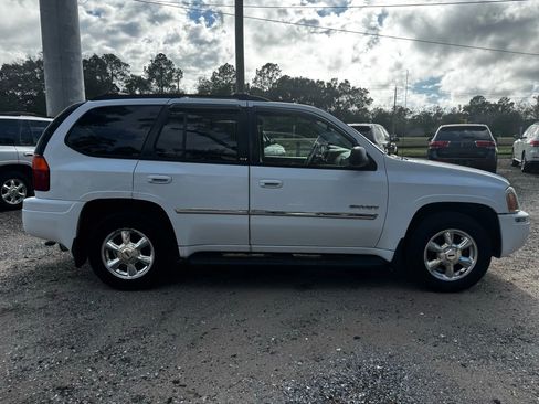 Used 2006 GMC Envoy SLT image 9
