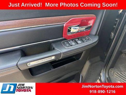 Used 2015 RAM 1500 Laramie w/ Convenience Group AWD/4WD image 11