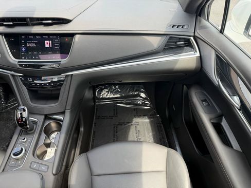 Used 2024 Cadillac XT5 Premium Luxury AWD/4WD image 25