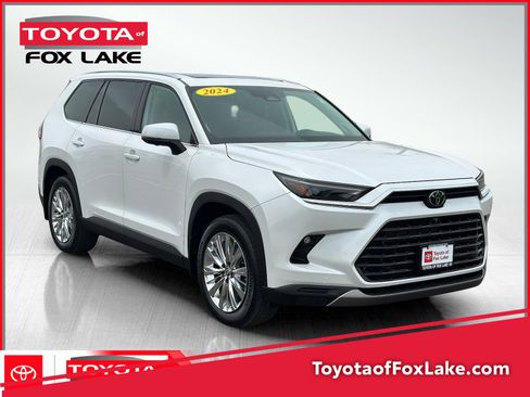 Used 2024 Toyota Grand Highlander AWD image 1