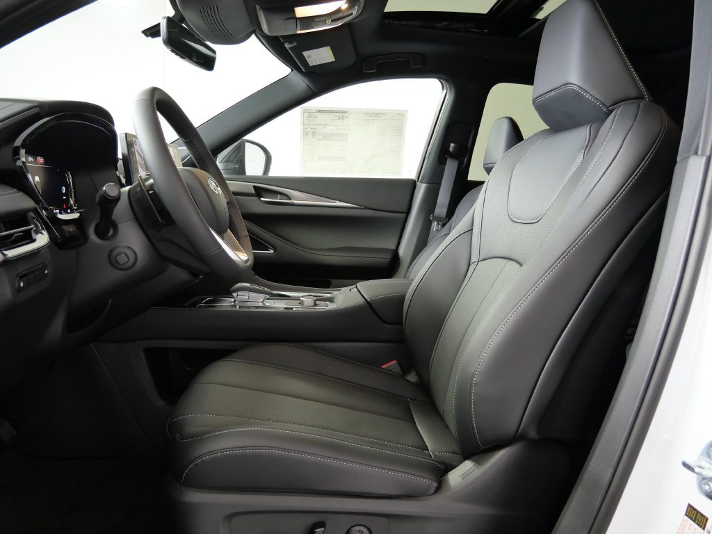 New 2027 INFINITI QX60 Sport AWD/4WD image 11