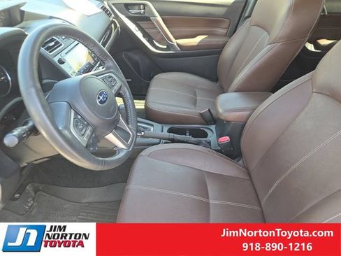 Used 2018 Subaru Forester 2.5i Touring AWD/4WD image 14
