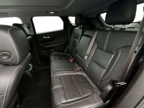 Used 2023 Chevrolet Blazer LT FWD image 17