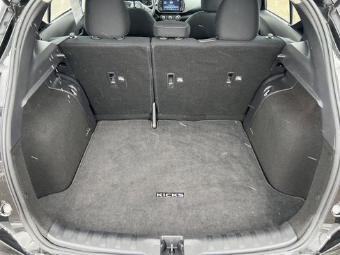 Used 2024 Nissan Kicks SV image 23