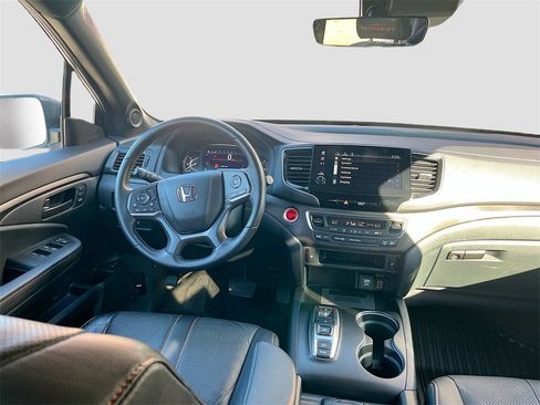 Used 2023 Honda Passport TrailSport image 22