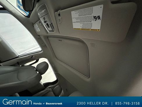 Used 2022 Toyota Sienna XLE image 30