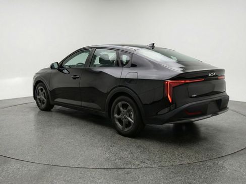 Used 2025 Kia K4 FWD image 6
