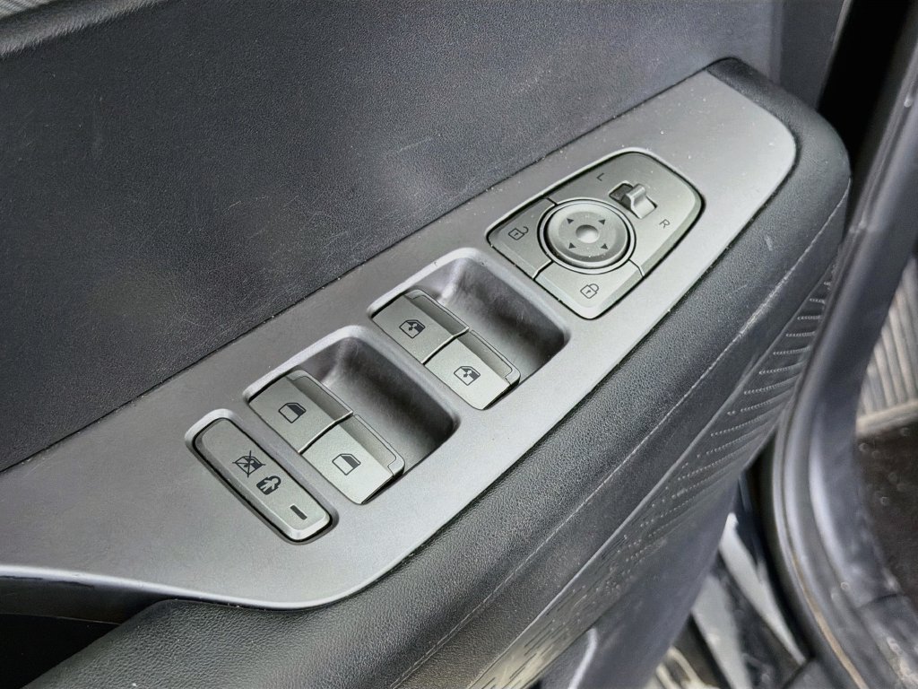 Used 2024 Hyundai Palisade SEL FWD image 22