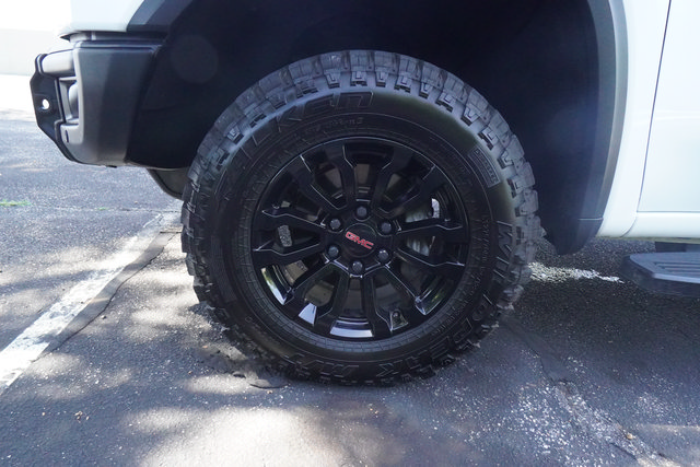 Used 2023 GMC Sierra 1500 AT4X AWD/4WD image 38