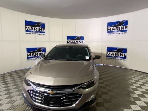 Used 2022 Chevrolet Malibu LS w/ LPO, Floor Liner Package FWD image 5