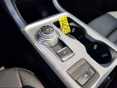 Used 2021 Ford Edge SEL w/ Convenience Package AWD/4WD image 21
