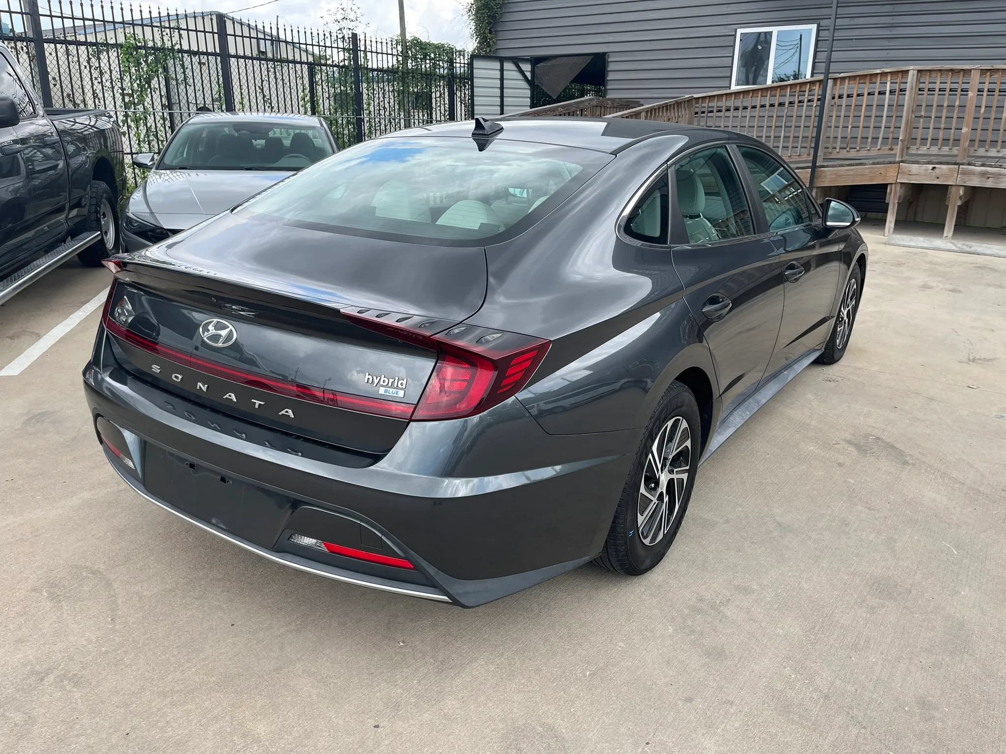 Used 2021 Hyundai Sonata Blue FWD image 11