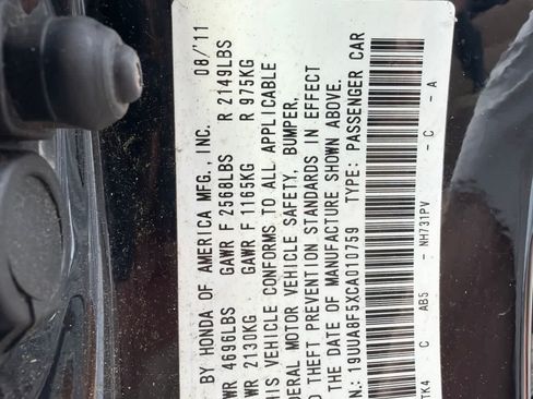 Used 2012 Acura TL w/ Technology Package FWD image 22