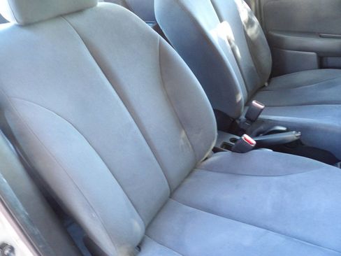 Used 2010 Nissan Versa Sedan image 30