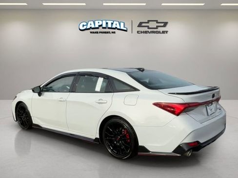 Used 2021 Toyota Avalon TRD image 3