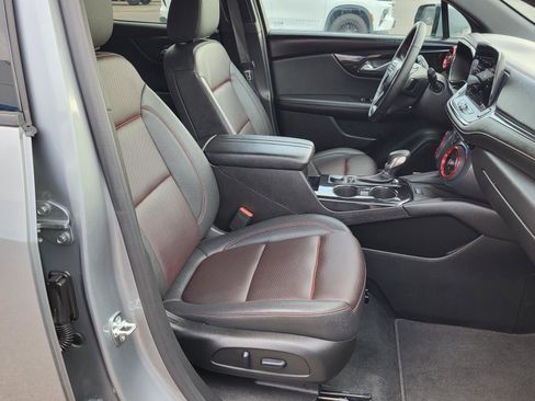 Used 2025 Chevrolet Blazer RS image 10