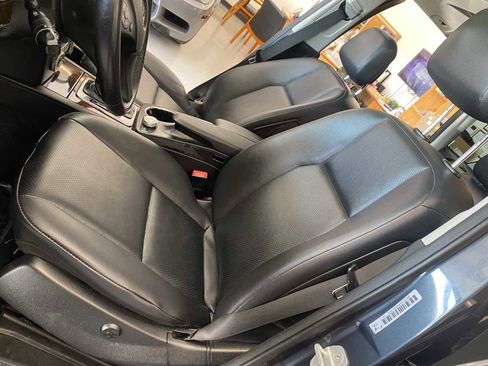 Used 2011 Mercedes-Benz GLK 350 2WD w/ Premium 1 Pkg image 16