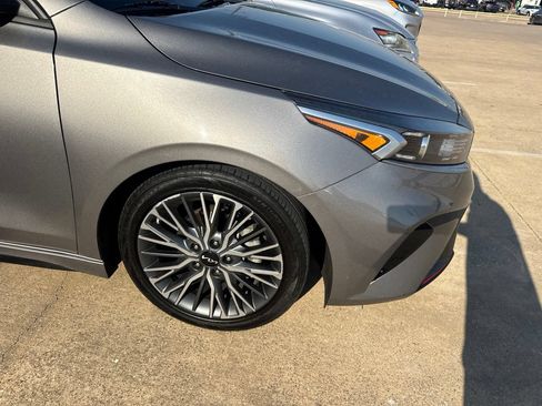 Used 2022 Kia Forte GT-Line w/ GT-Line Premium Package FWD image 4
