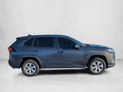 Used 2023 Toyota RAV4 LE image 4