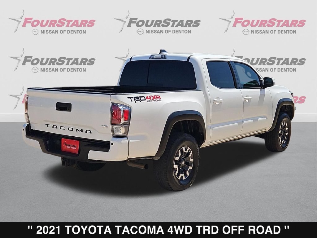 Used 2021 Toyota Tacoma TRD Off-Road w/ Technology Package AWD/4WD image 4