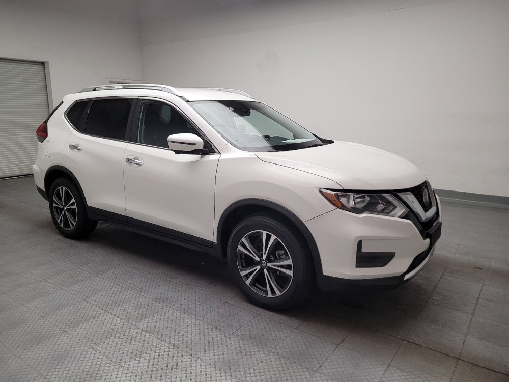 Used 2020 Nissan Rogue SV w/ Premium Package FWD image 11