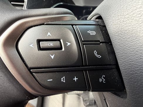 Used 2025 Lexus NX 350 AWD w/ Premium Package image 18