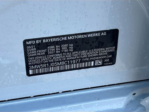 Used 2021 BMW 330i Sedan w/ Driving Assistance Package image 34