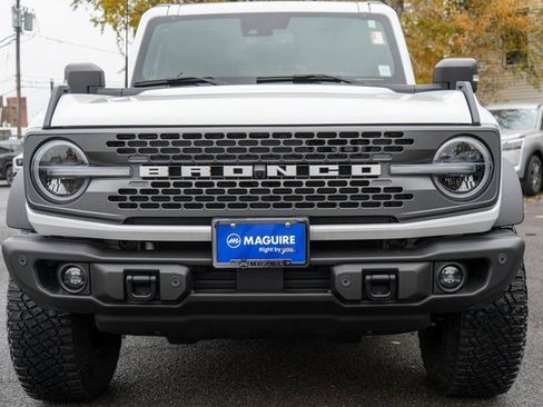 Used 2023 Ford Bronco Badlands w/ Sasquatch Package image 3