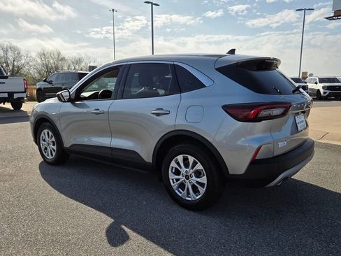 Used 2024 Ford Escape Active w/ Cold Weather Package FWD image 8