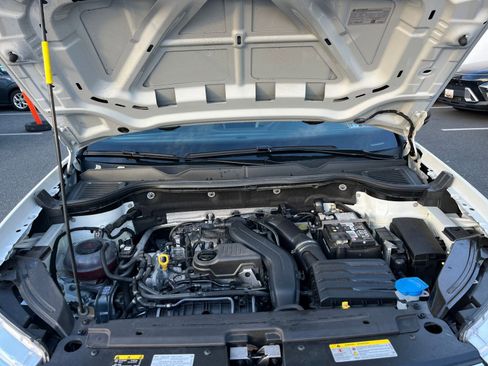 Used 2024 Volkswagen Taos S image 30