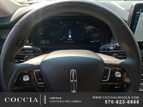 Certified 2023 Lincoln Corsair AWD w/ Equipment Group 101A image 17