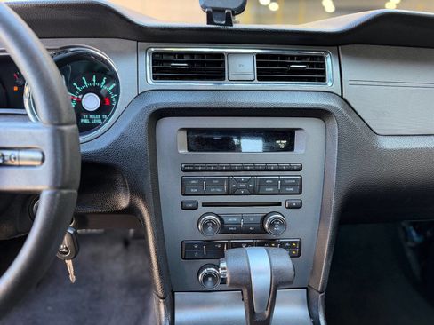 Used 2012 Ford Mustang Coupe image 16