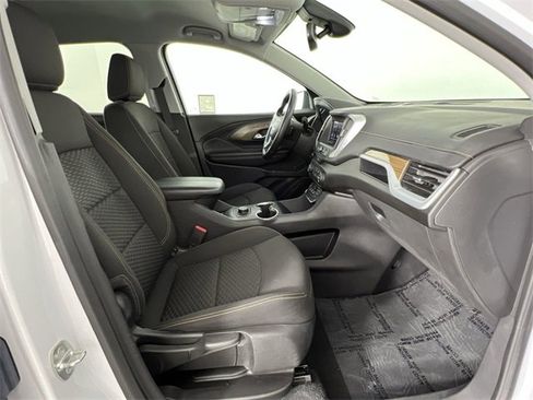 Used 2021 GMC Terrain SLE w/ Elevation Edition image 28