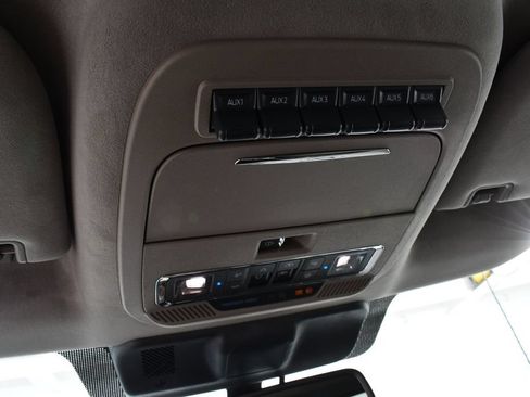 New 2026 Ford F350 Platinum w/ Platinum Plus Package AWD/4WD image 36