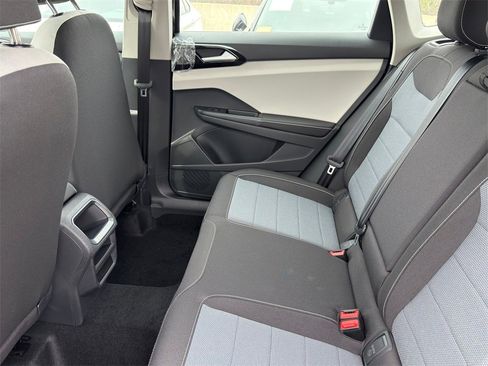 New 2026 Volkswagen Taos S image 25