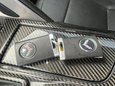 Used 2019 Chevrolet Corvette Stingray Coupe w/ 1LT image 2