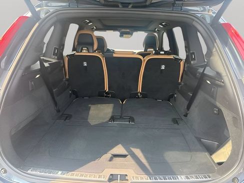 Used 2018 Volvo XC90 T6 Momentum w/ Convenience Package AWD/4WD image 31