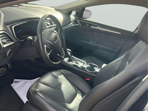 Used 2014 Ford Fusion Titanium FWD image 6