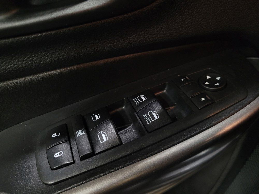 Used 2020 Jeep Cherokee Limited AWD/4WD image 27