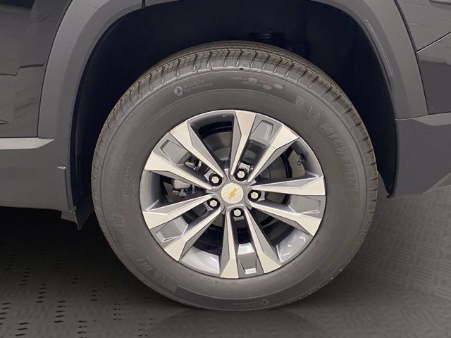 New 2027 Chevrolet Equinox LT AWD/4WD image 14