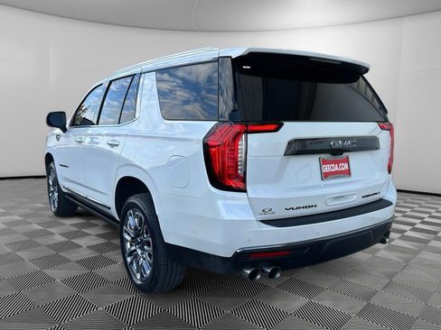 Used 2024 GMC Yukon Denali Ultimate AWD/4WD image 6