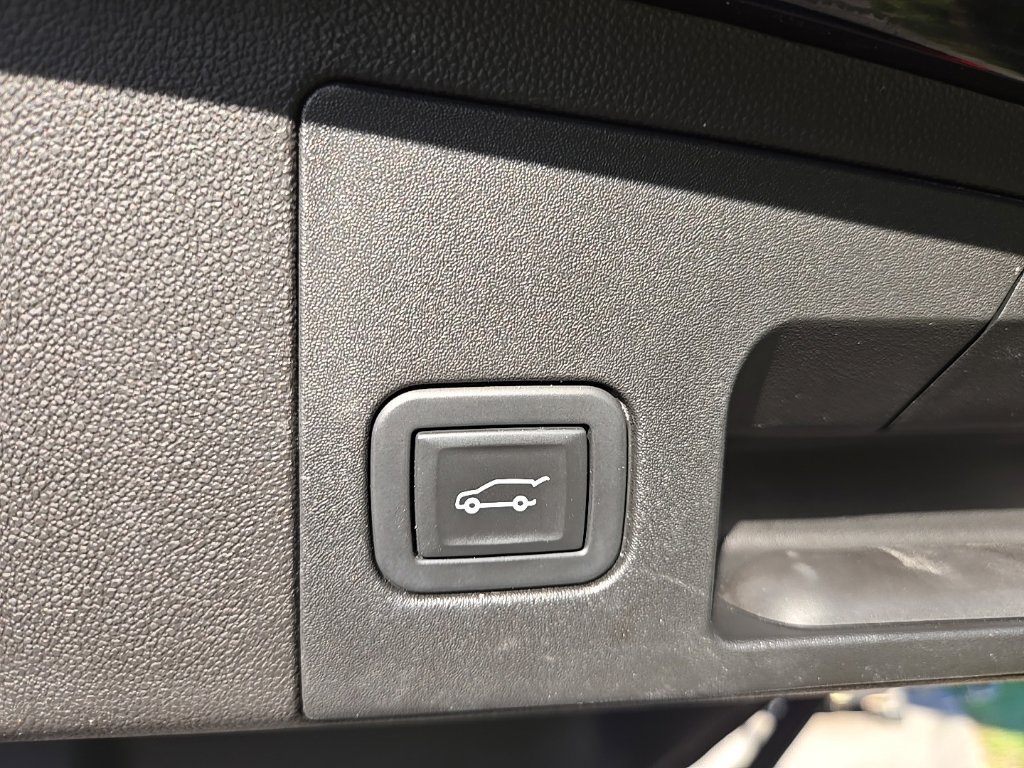 Used 2020 Cadillac XT5 Premium Luxury AWD/4WD image 40