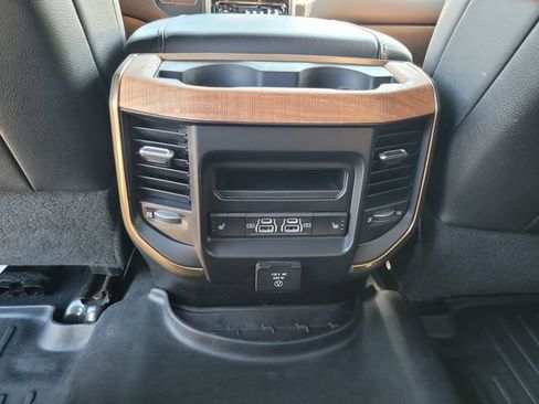 Used 2023 RAM 2500 Limited AWD/4WD image 15