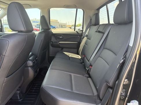 Used 2025 Honda Ridgeline RTL image 12