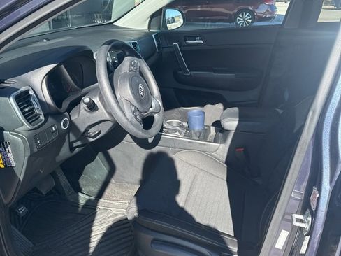 Used 2018 Kia Sportage LX image 5