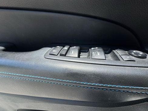Used 2018 Jeep Grand Cherokee Laredo AWD/4WD image 25