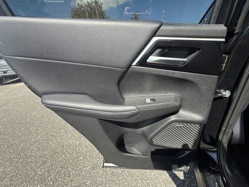 Used 2025 Mitsubishi Outlander SE AWD/4WD image 31