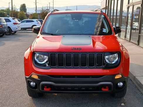 Used 2022 Jeep Renegade Trailhawk w/ Sun/Sound Group image 3