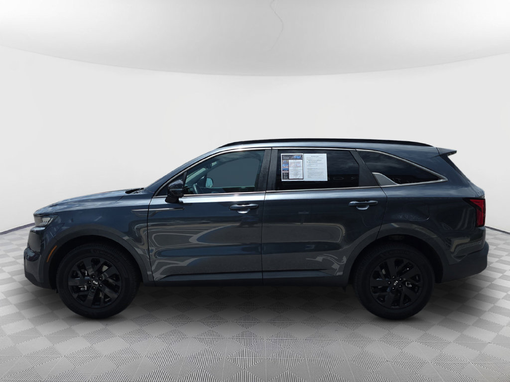Used 2021 Kia Sorento S w/ Panoramic Sunroof Package AWD/4WD image 5